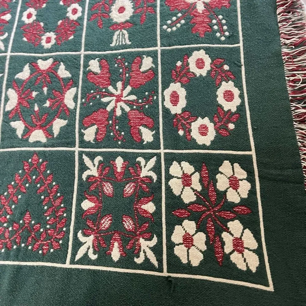 Throw Blanket Tapestry Floral Hearts Reversible Cotton Fringe Bloomcore 43x66